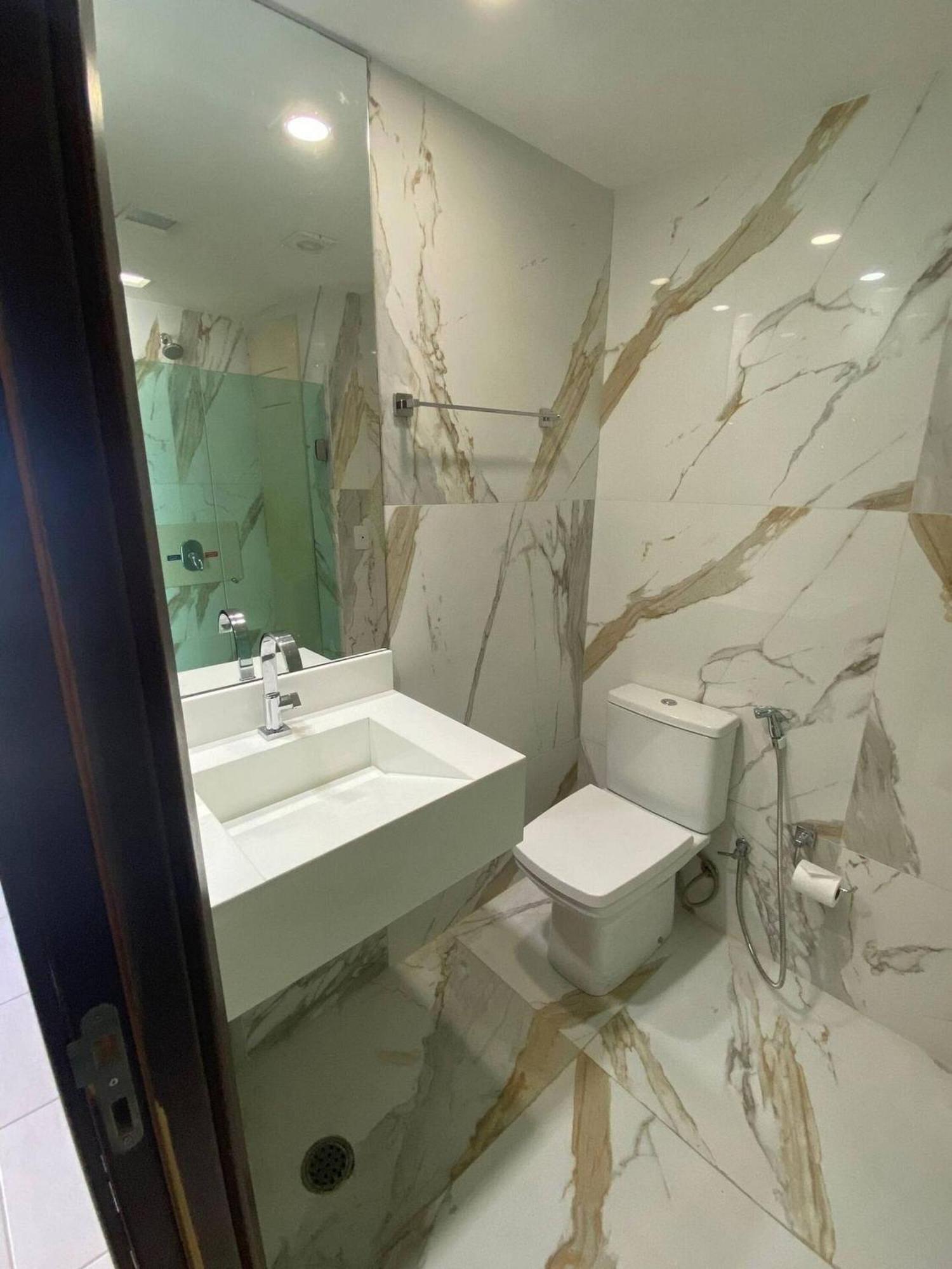 Flat Beira Mar Academia Piscina Boa Viagem Recife - Com Cafe Da Manha Opcional Apartman Kültér fotó